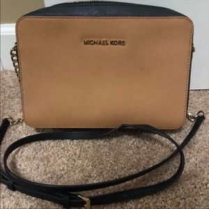 Two tone Michael Kors Crossbody